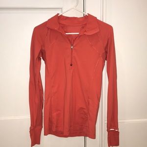 Lululemon Run Briskly 1/2 zip.